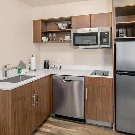 Executive Residency By Best Western Navigator Inn & Suites Everett Exteriér fotografie