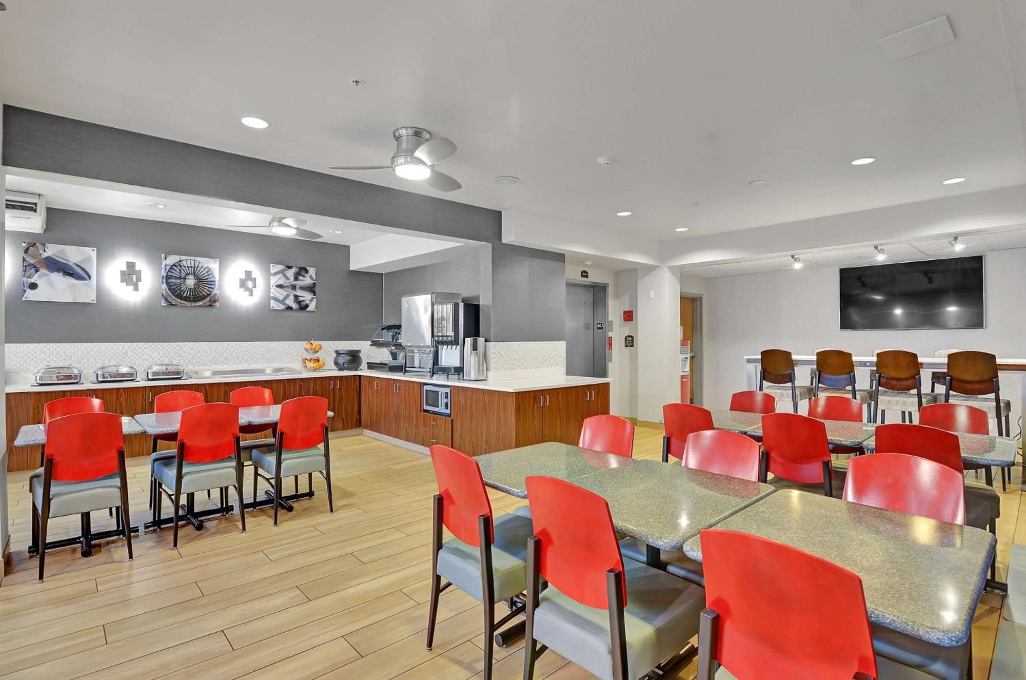 Executive Residency By Best Western Navigator Inn & Suites Everett Exteriér fotografie